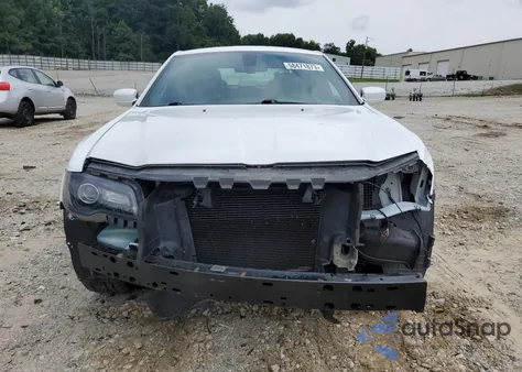 2019 Chrysler 300 300S z USA, uszkodzony, nr VIN 2C3CCABG3KH601104